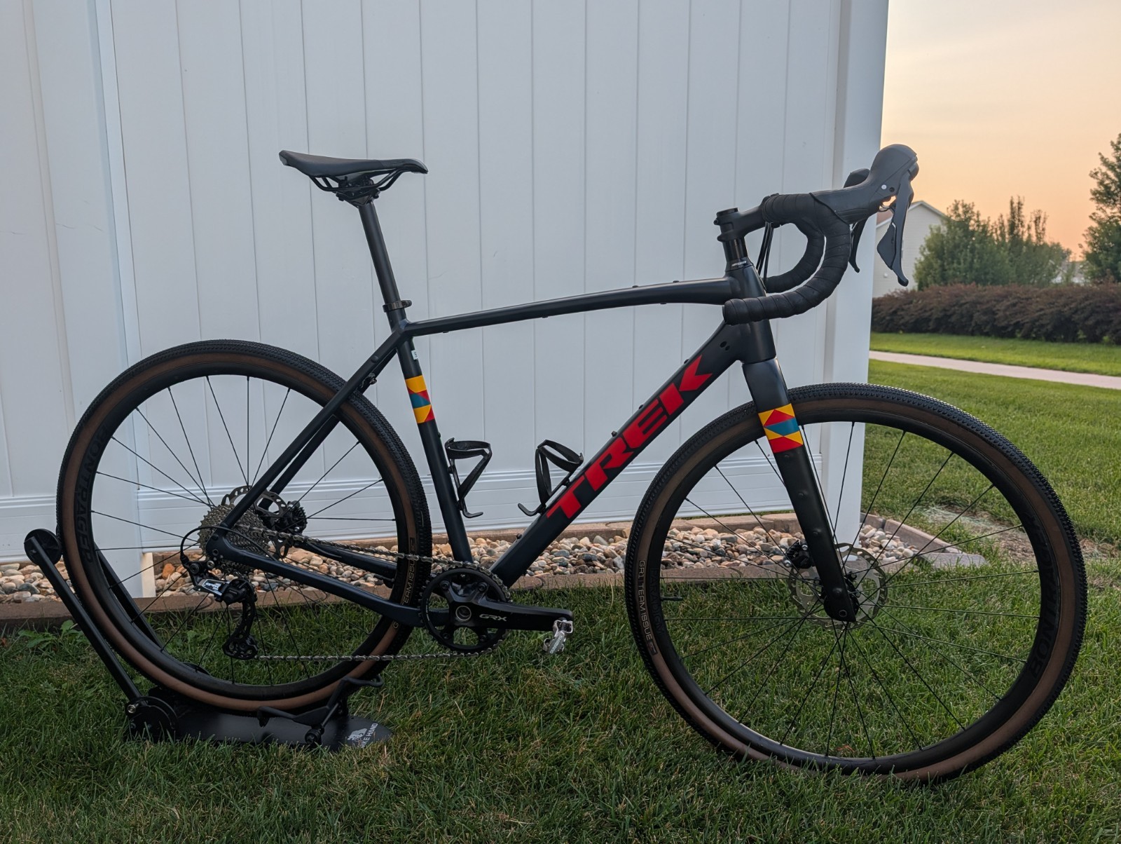 2023 Trek Checkpoint ALR 5, Size 56cm, Gravel Bike