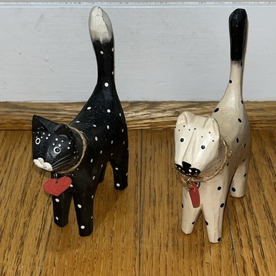 2 Polka Dot Hand painted Wood Figural Cat Set 5in x 3.5in x 1.5in White & Black