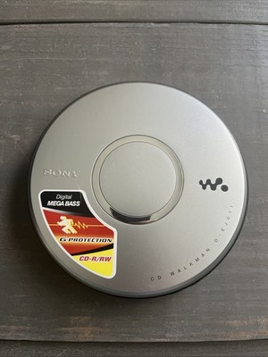 Sony D-EJ011 CD Walkman Portable CD Player Discman Silver Tested