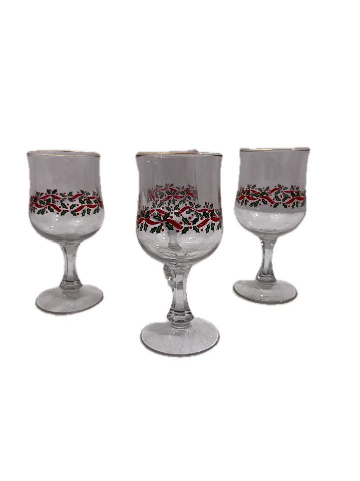 Juego de 9 copas navideñas - gafas festivas con patrón de bayas de acebo Foto 4 de 4