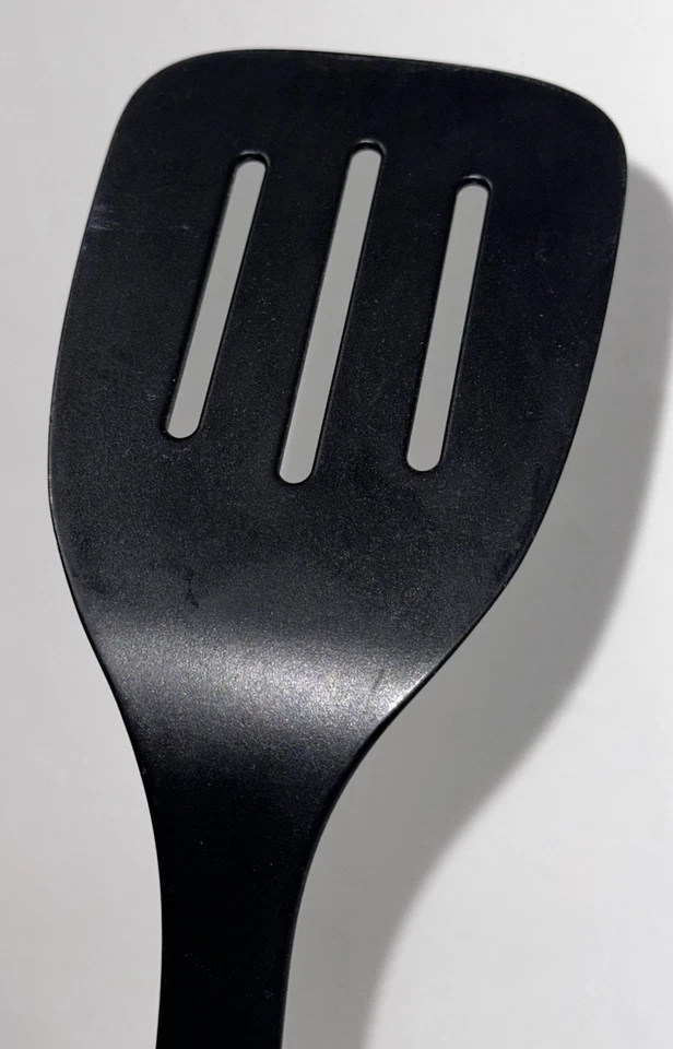 Kitchenaid Black Spatula Slotted Round Handle Flipper Turner Heat Resistance - Image 4 of 4