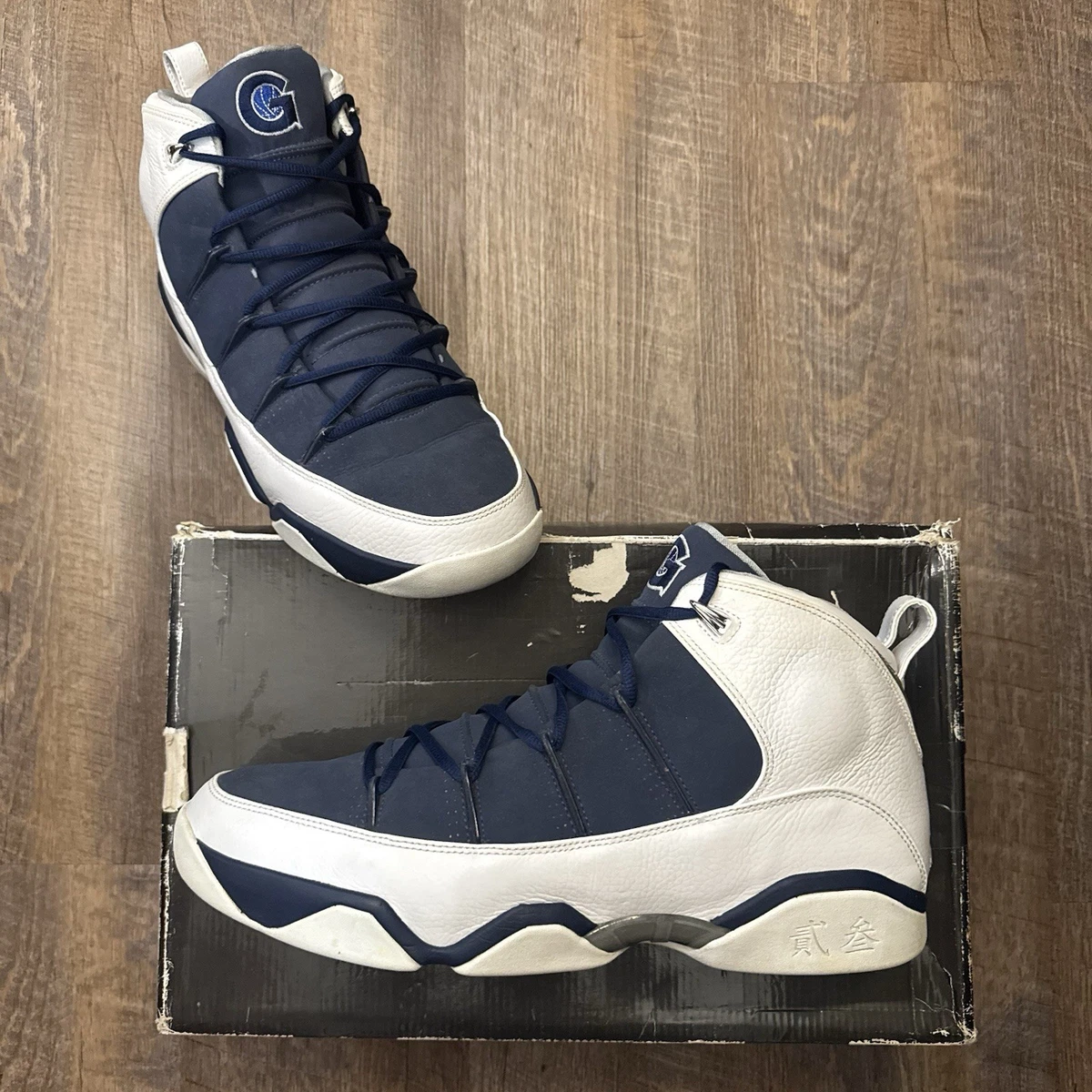 Jordan Basketball Team Shoes Men\'s Size 9.5 Black/White Used - Good Your Neighborhood Shoe Store | Shop Sneakers, Shoes  main image 2