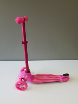 roller derby 3 wheel scooter pink