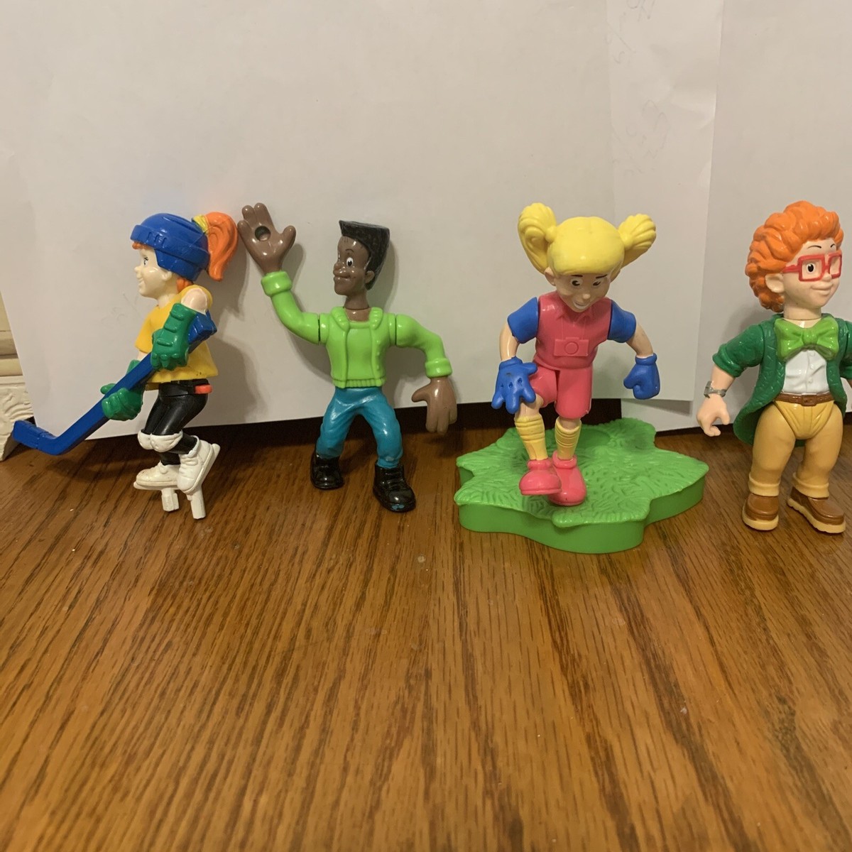 Vintage Burger King 1990 Kids Club Jaws Boomer Kid Vid IQ Action