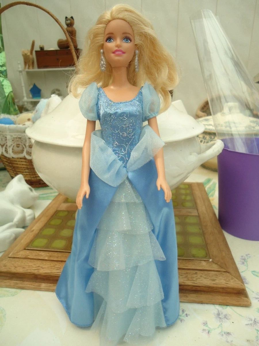 Barbie best sale robe bleue
