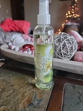 Bath & Body Works Pear Blossom Body Splash Spray-The Original-Full Size