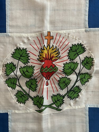 Rare Québec Drapeau Carillon Sacré Coeur Flag - Picture 13 of 13