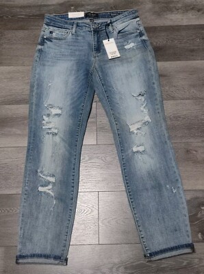 NWT Judy Blue Jeans 3/26 Destroy Boyfriend Mid Rise JB82193 