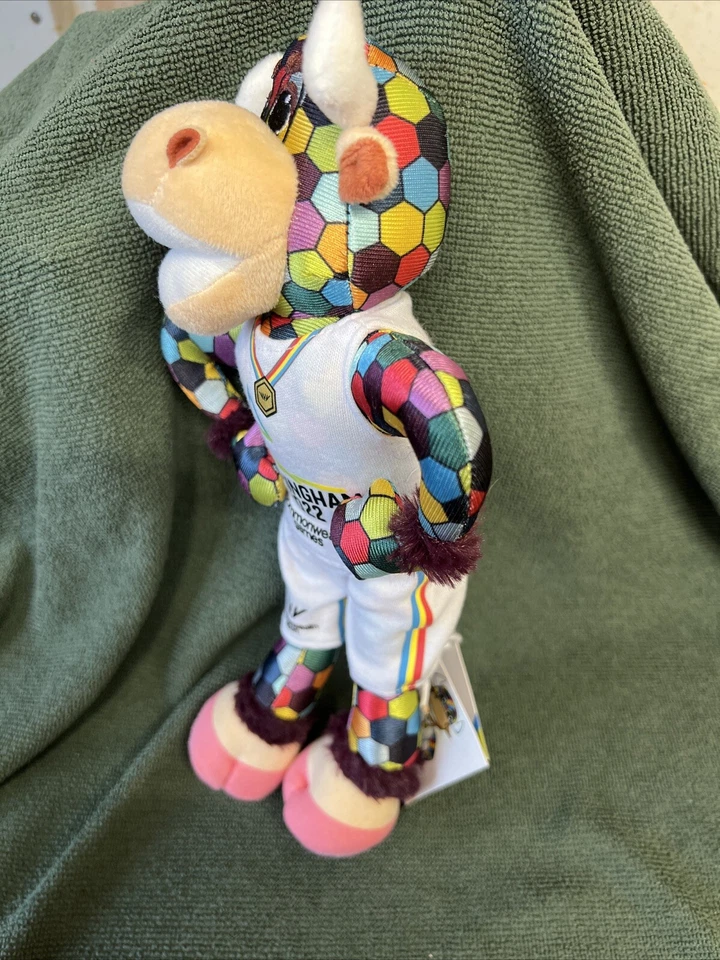 Commonwealth Games bIRMINGHAM 2022 Perry mascot plush Winners edition NEW - Image 2 of 4