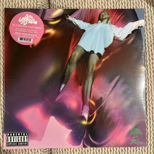 New /200 Uffie SUNSHINE FACTORY Limited Edition Coke Bottle Green Vinyl Record