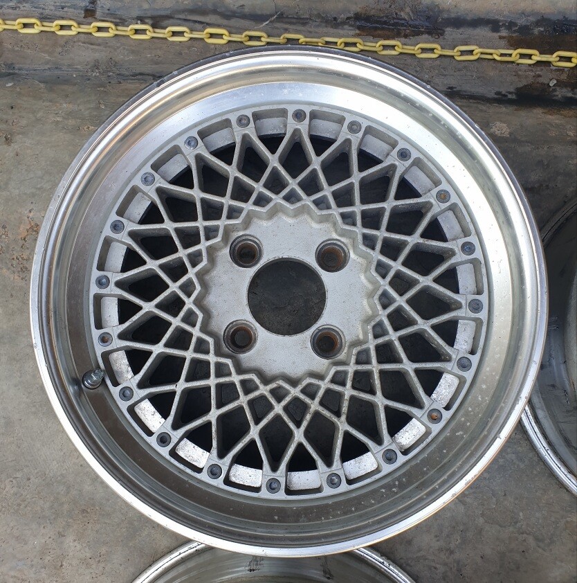 JDM SSR Formula mesh 16