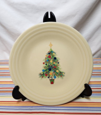 New Fiesta Fiestaware Christmas Tree Luncheon Plate 9