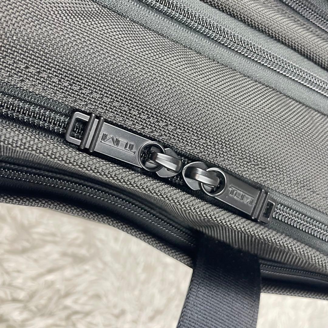 Tumi Alpha 2-Way Expandable Computer Briefcase Or… - image 10