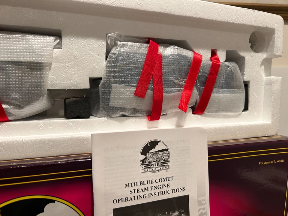 MTH 20-3028-1 New Jersey Central 4-6-2 Blue Comet Pacific w/ Proto 1 NIB - Image 4 of 4