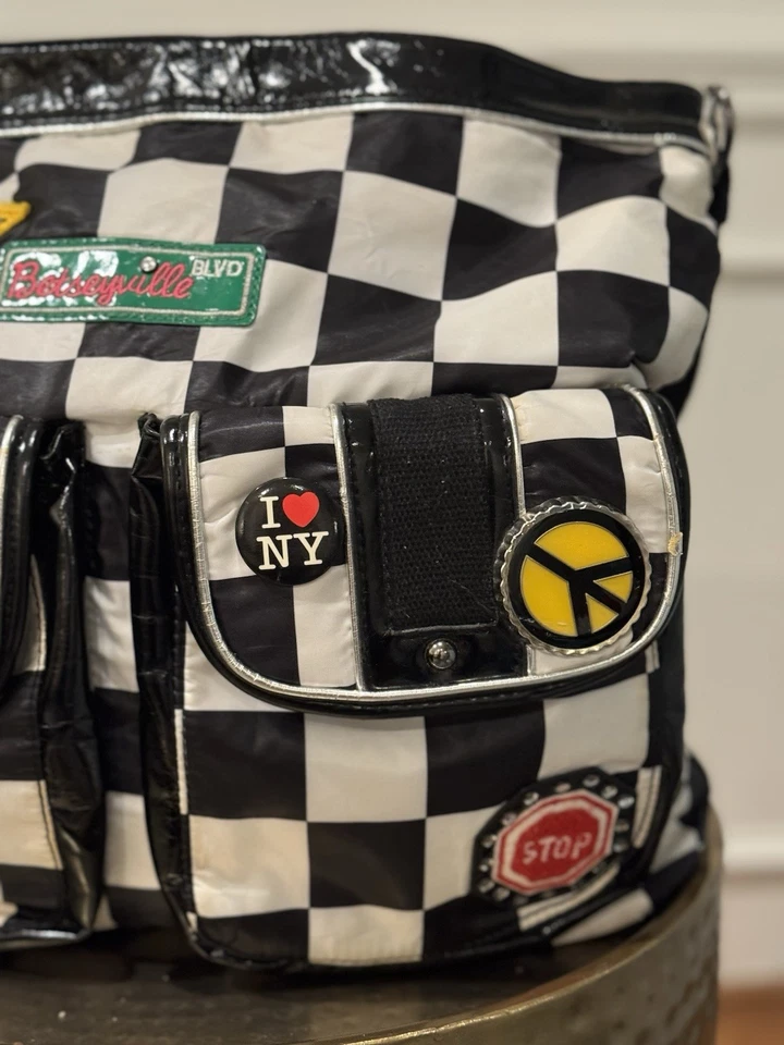 Betsey Johnson Betseyville Grande Nylon Cartera/Bolso Mensajero Taxi Cabina Tema ¡DIVERTIDO! Foto 2 de 4