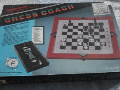 VINTAGE FIDELITY INTERNATIONAL DESIGNER 1500 CHESS COACH (MODEL  #6111)