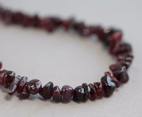 RED GARNET NECKLACE WITH 925 STERLING SILVER CLASP 19" JANUARY BIRTHSTONE - Picture 4 of 4