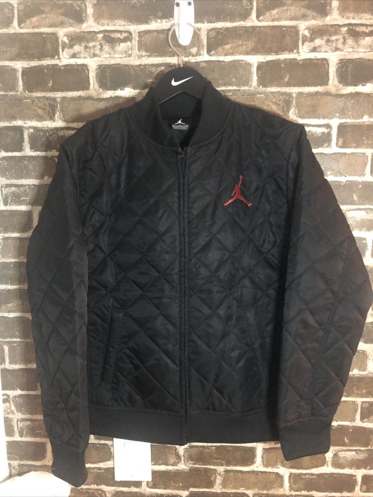 VTG Michael Jordan Black Quilted Puffer 