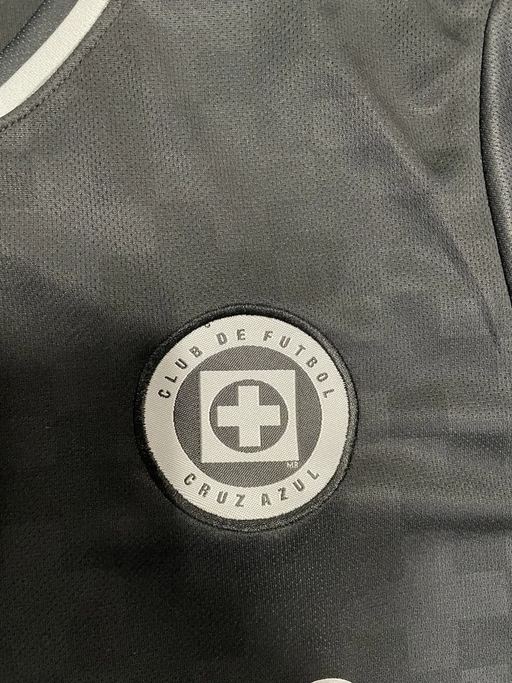 Camiseta de fútbol Cruz Azul negra/plateada tercera 2025 talla para hombre XL solamente Foto 3 de 4