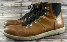Danner Vertigo 917 Boots size 13 color light brown bubber out sole