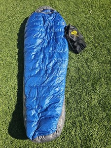 Mountain Hardwear Phantom 32 Degree Sleeping Bag 800 Fill Down Reg Length LZ EUC