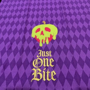2021 Disney Parks Poison Apple Just One Bite Kitchen Dish Towel SNOW WHITE