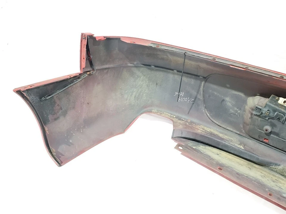 Parachoques trasero Mitsubishi 3000GT 1994 1998 OEM tiene algunos puntos solares Foto 2 de 4