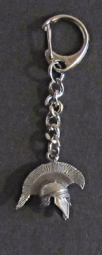 F) KEYRING PEWTER GREEK SPARTAN ARMY SOLDIERS HELMET HAT MILITARY UNIFORM  - Picture 2 of 3