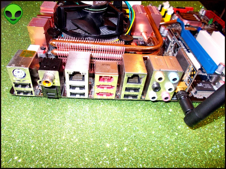 ⭐️ASUS P5K PREMIUM SCHEDA MADRE SOCKET 775 + CPU INTEL CORE 2 DUO E6550 DDR2 - Immagine 2 di 4