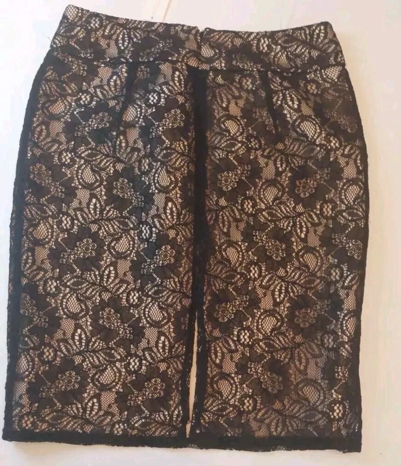 Falda Lápiz New York & Co Crema Negra Encaje Superposición Negocios Femenina Talla 4 Nueva Con Etiquetas Foto 2 de 4