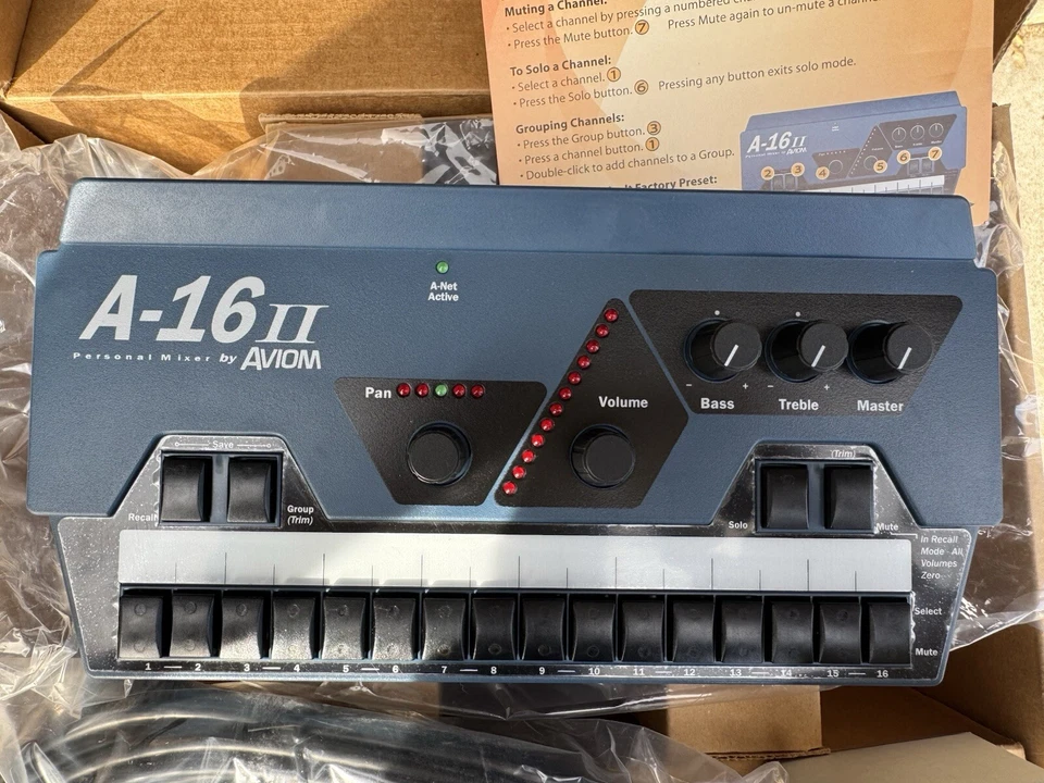 Mezclador de monitor personal Aviom A-16II A162 A16-II U188969 IEM mezclador de escenario caja abierta Foto 2 de 4