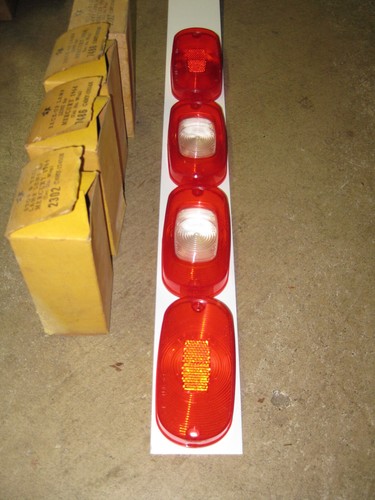1964 MERCURY 2 TAIL LIGHT AND 2 BACK UP GLO BRITE LAMP LENS - Picture 5 of 5
