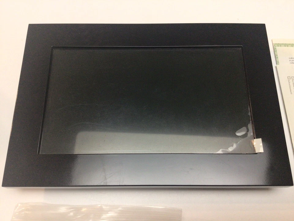 COBY DP700 BLK 7" WIDESCREEN DIGITAL PHOTO FRAME - Image 3 of 4