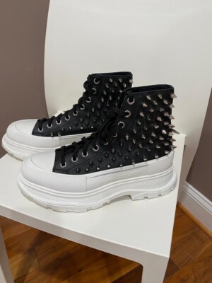 Alexander McQueen Men's Black Studded Sneaker US Size 10