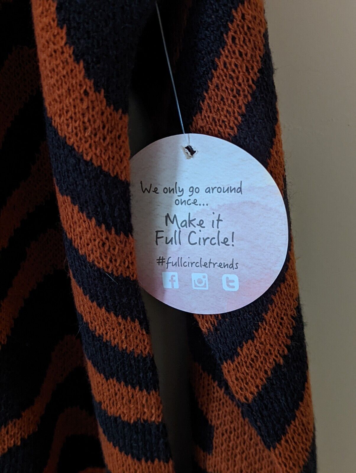 Full Circle Trends Knitted Cardigan, Women’s M Animal Print burnt orange NWT