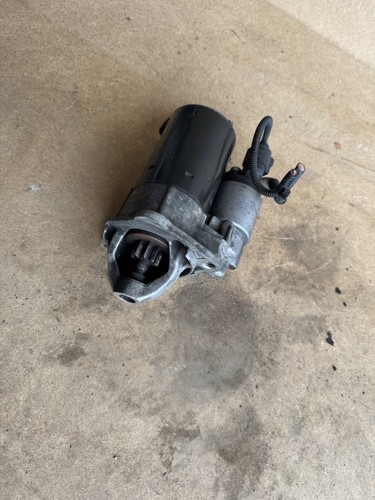 Audi A4 A6 VW Passat Skoda Superb Anlasser Starter 06B911023 0001107073