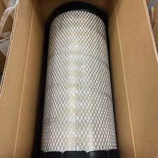 Luber-Finer LAF2032 Air Filter Replaces GM 88937527 88937528 WIX 46907.  FLR