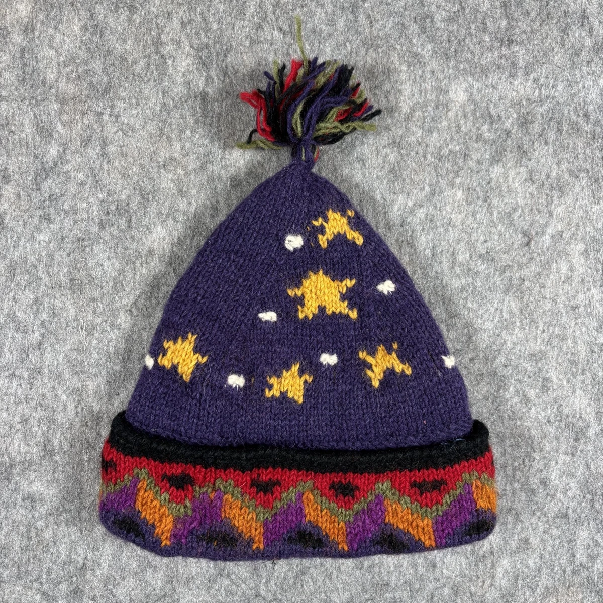 Icelandic Hat In Women display picture 3