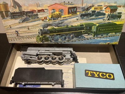 TYCO POWERED MIKADO LOCOMOTIVE & TENDER ENGINE HO SCALE BRAND NEW