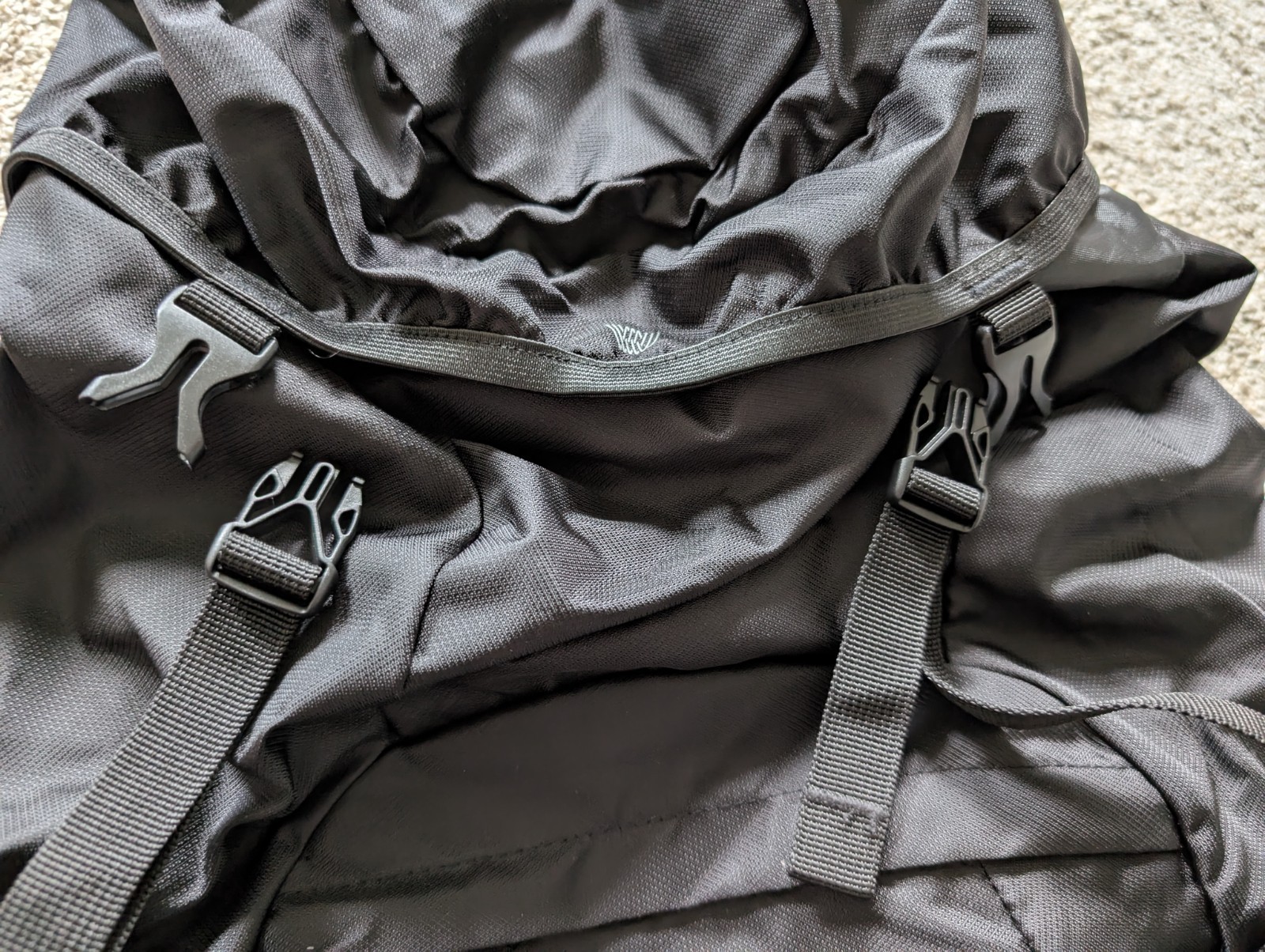 Mack Weldon soft shell backpack black travel nylo… - image 22