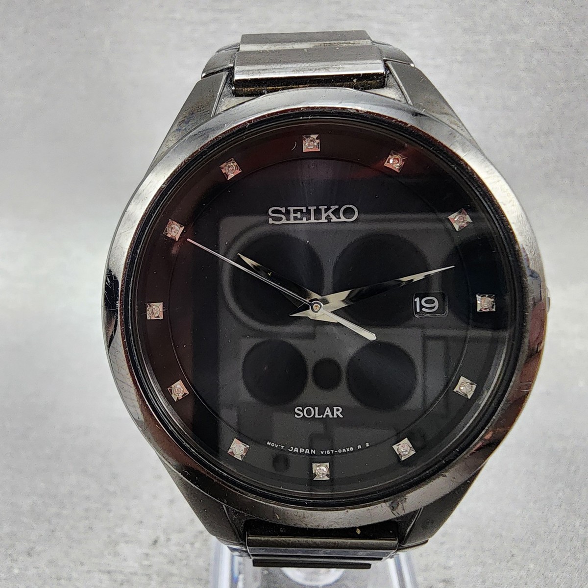 SEIKO ソーラー ブラックダイアル セイコーセレクションよりチタン製ソーラー電波 ワールドタイム機能