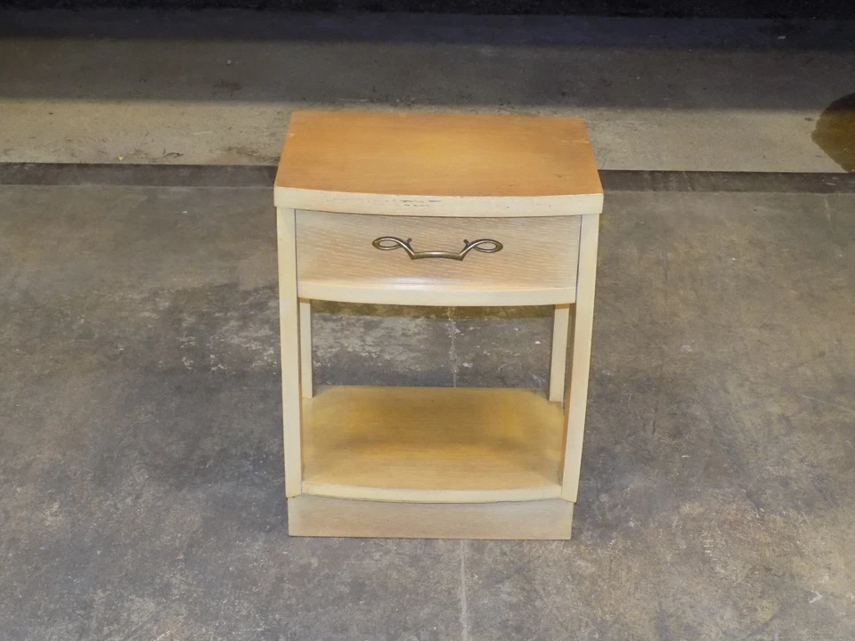 Mesita de noche vintage de un cajón mediados de siglo aspecto clásico moderno de arce Foto 4 de 4