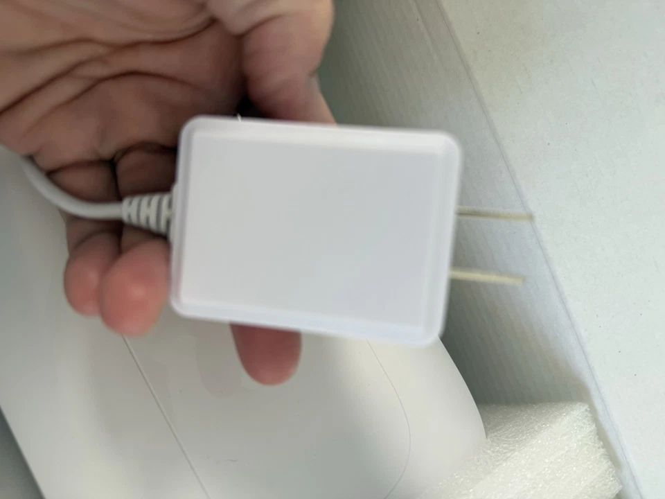 PhoneSoap Pro Smartphone Sanitizer and Charger White NIB - Image 4 of 4