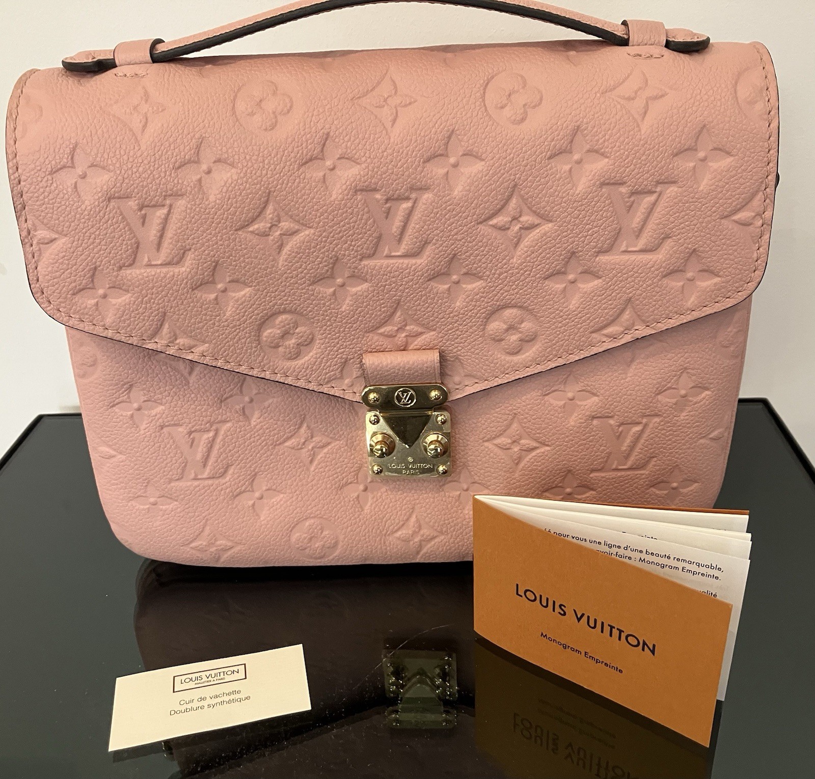 Louis Vuitton Metis MM Crossbody Bag M44018 Pink Monogram Hand Purse Auth Ex++