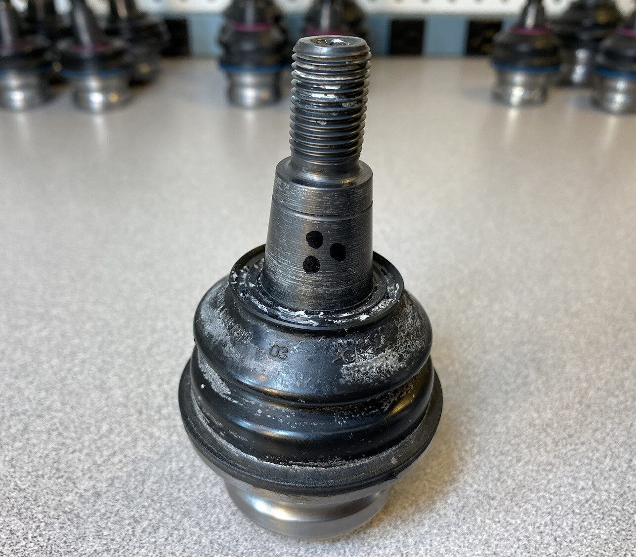 Lamborghini Huracan - Lower Arm Ball Joint 4TA498137, Audi 4H0-407-689