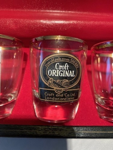 RARE Vintage Shot Glasses In Wood-Leather Case - Picture 6 of 10