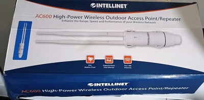 Intellinet Wireless AccessPoint Repeater AC600 PoE Outdoor IP65 High Power