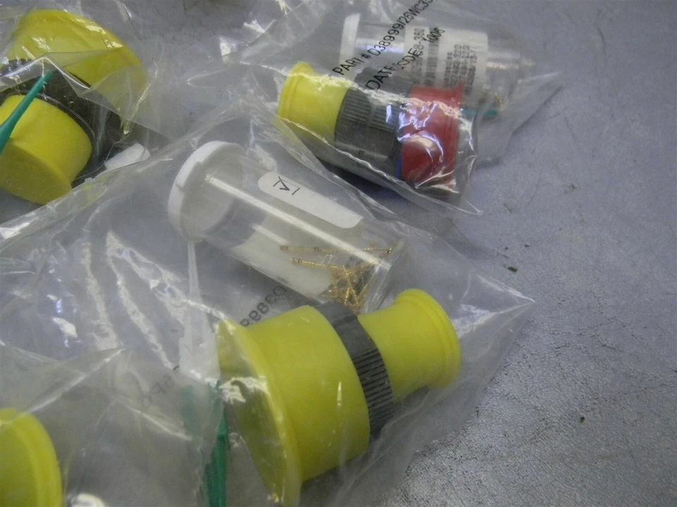 Aero D38999/26WC35PC Circular MIL Spec Connector w/pins M39029/58-360 Lot of 5 - Image 2 of 4