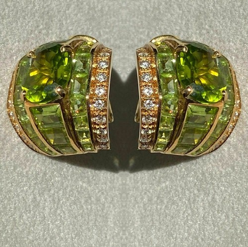 3 Ct Simulated Peridot & Cubic zirconia Stud Earrings 14k Yellow Gold Plated - Picture 5 of 10