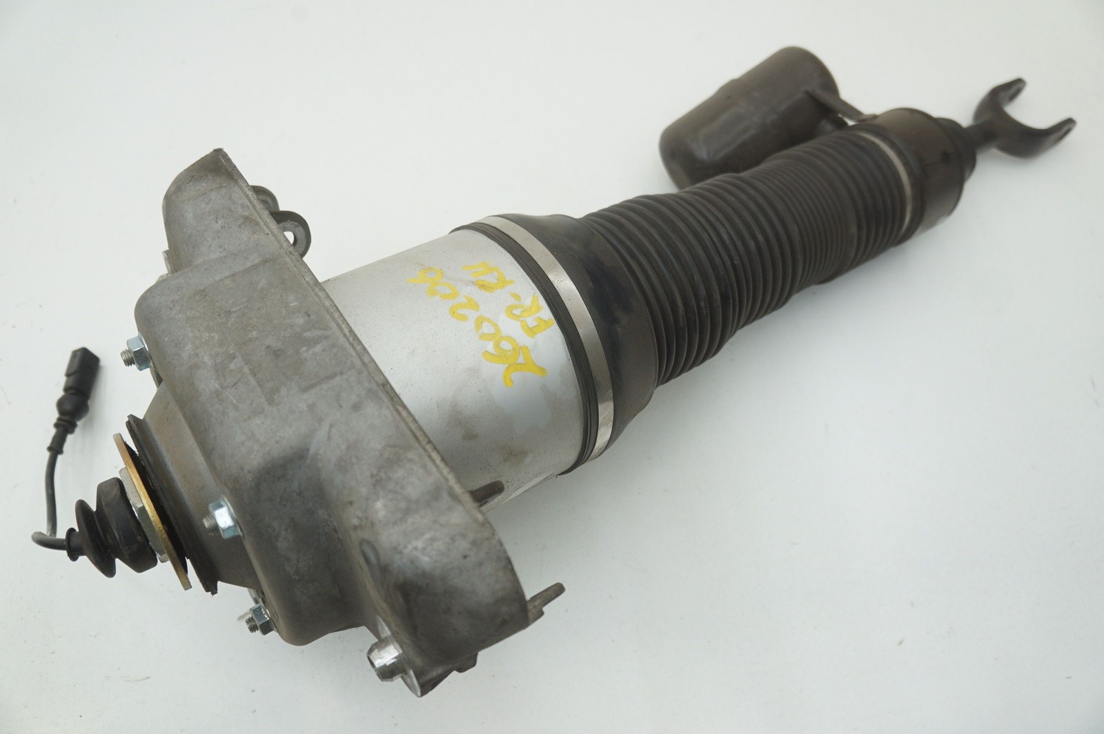 Front Right Air Shock Spring Strut 4W0616040B Bentley Flying Spur 2013-2018